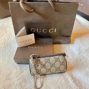 Gucci change purse